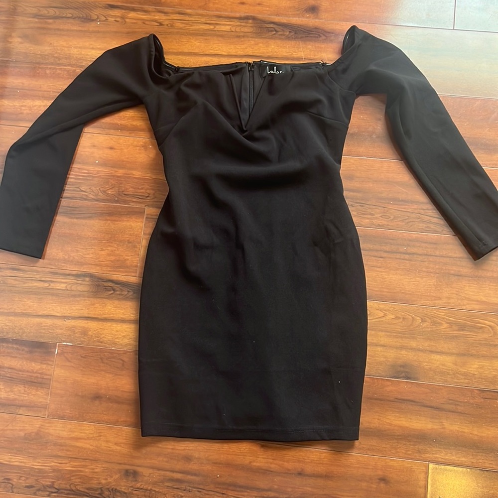 Lulus little black dress